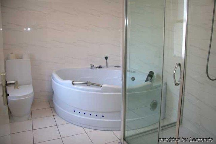 Windsor Hotel Nairn Bagian luar foto
